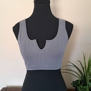 Lucky Brand Gray Crop Top Size Large Ribbed Casual Stretch Split V Tank Top